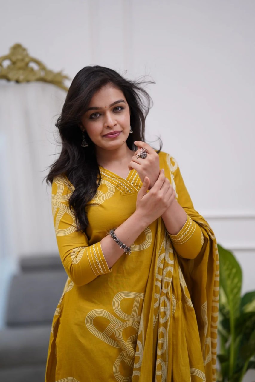 Kurti With Pant & Dupatta